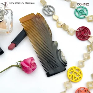 Lược Sừng HAHANCO [COH182] Bằng Đầu Rùa Tắm Nắng Khắc Đục Tinh Xảo Gia Công Tỉ Mỉ